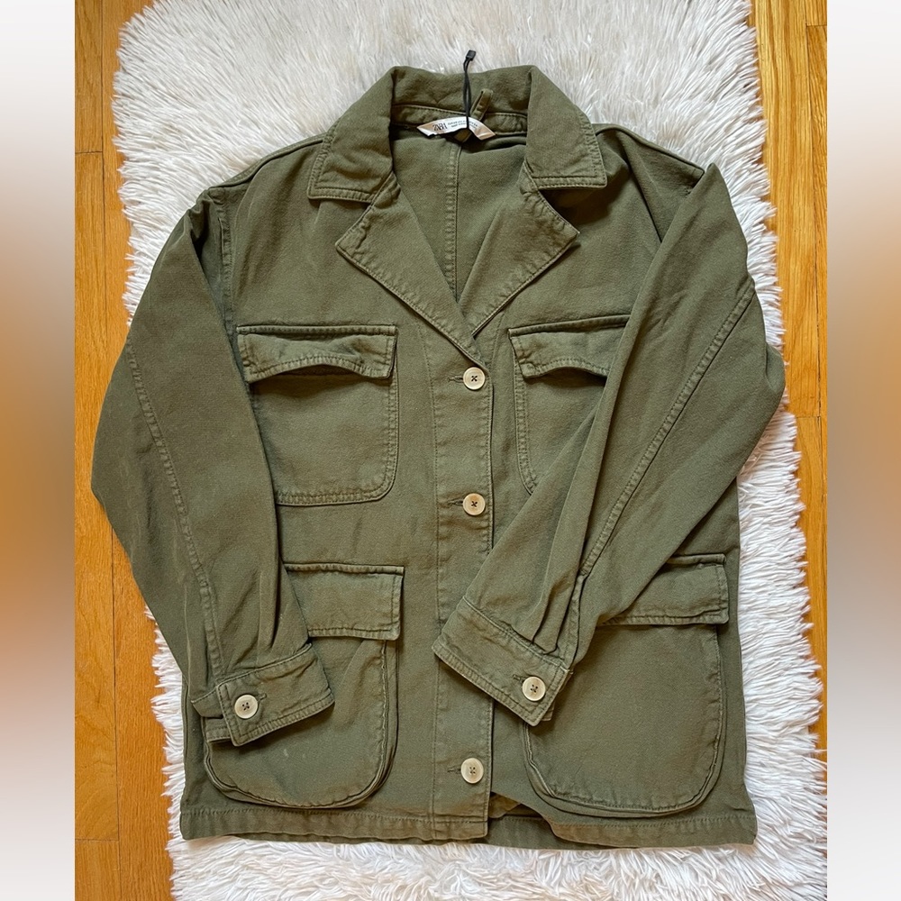ZARA JACKET SIZE S